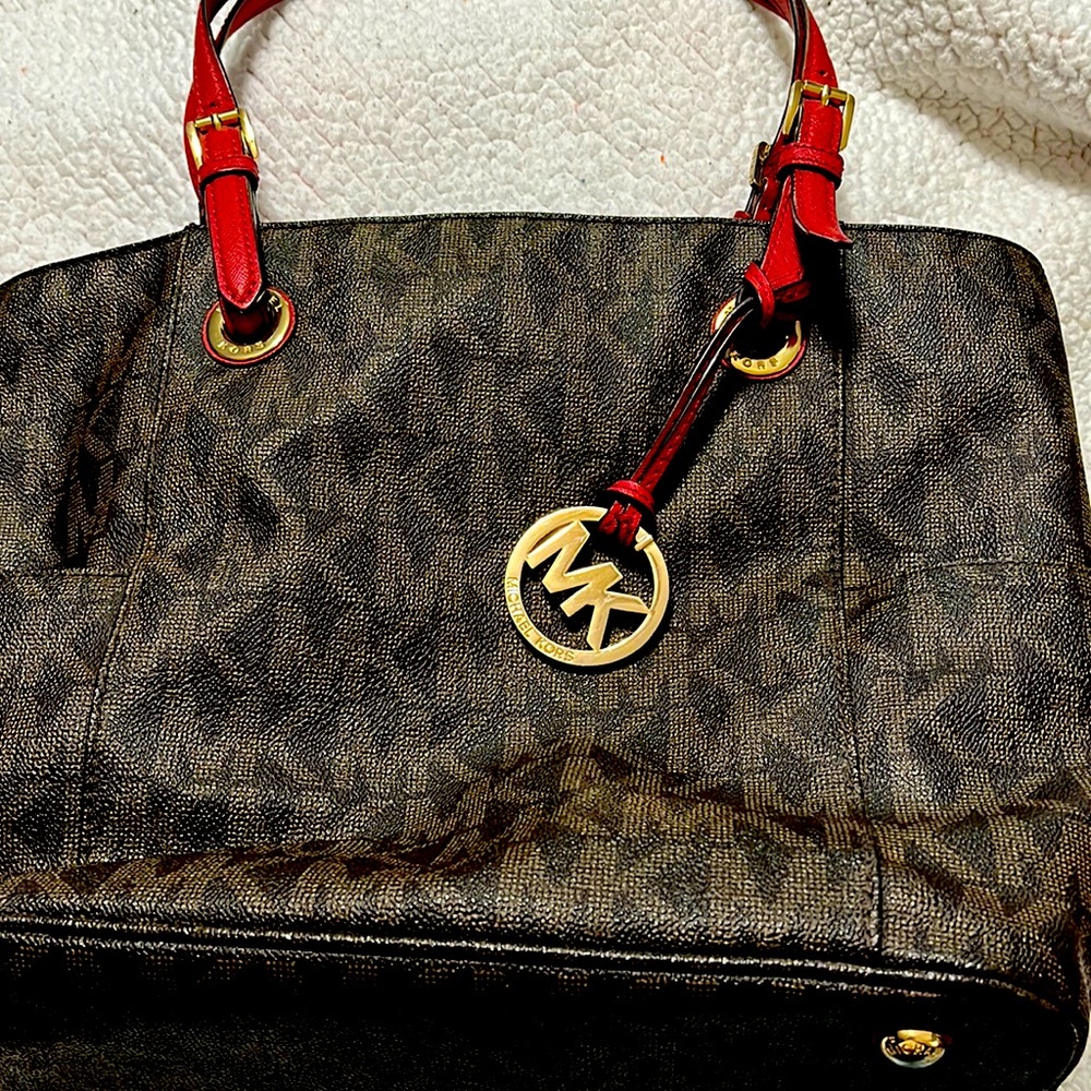 MK shoulder bag